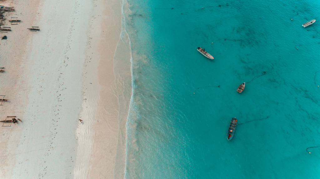 Занзибар. Пляж.jpg