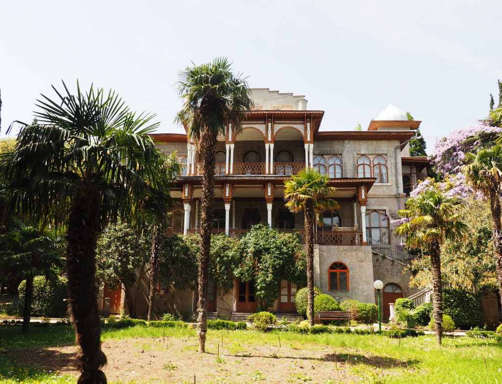 Дворец Карасана Алушта