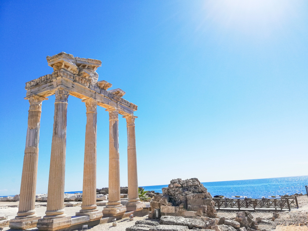 183828627_l.jpg 183828627_l.jpg