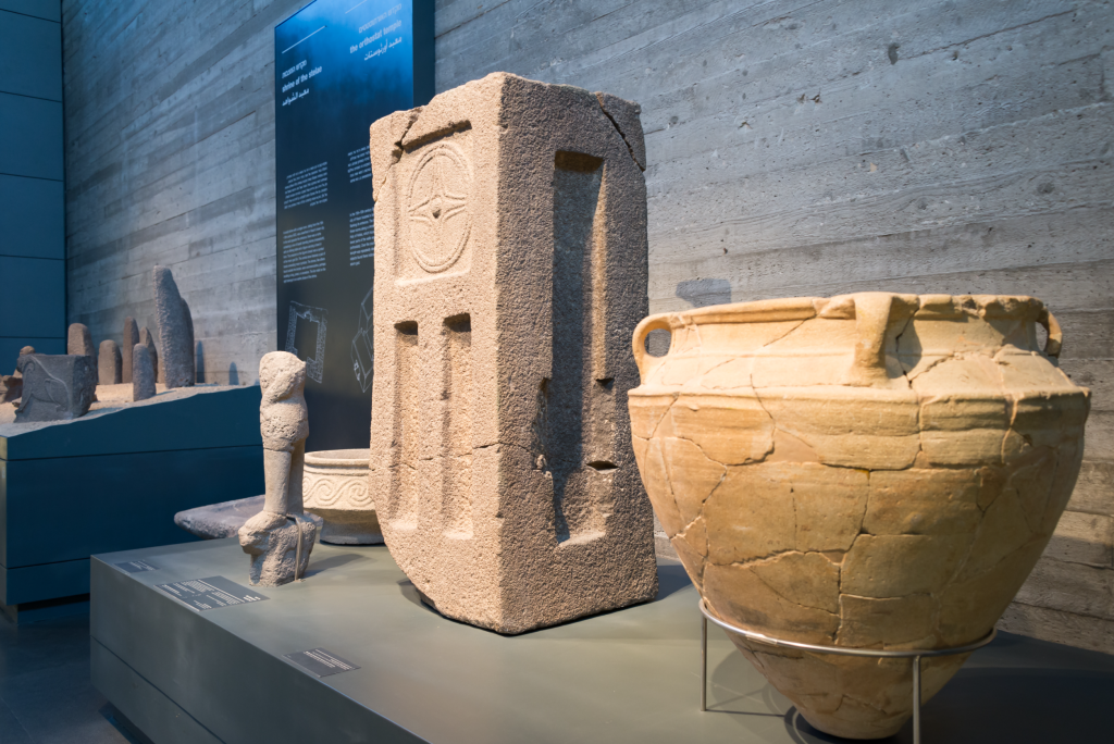 Древние экспонаты Музея Израиля, Иерусалим
