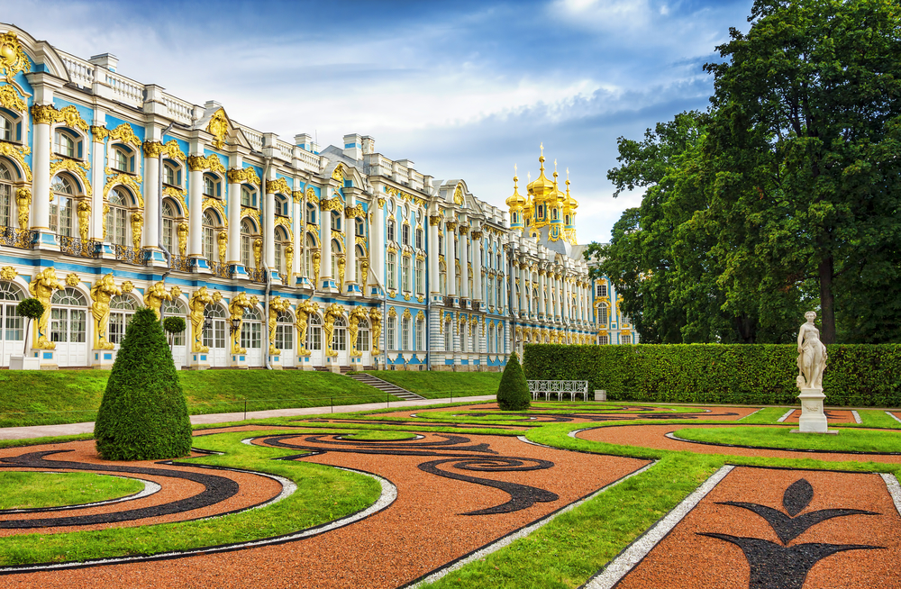 Екатерининский парк — один из прекраснейших парков Санкт-Петербурга.