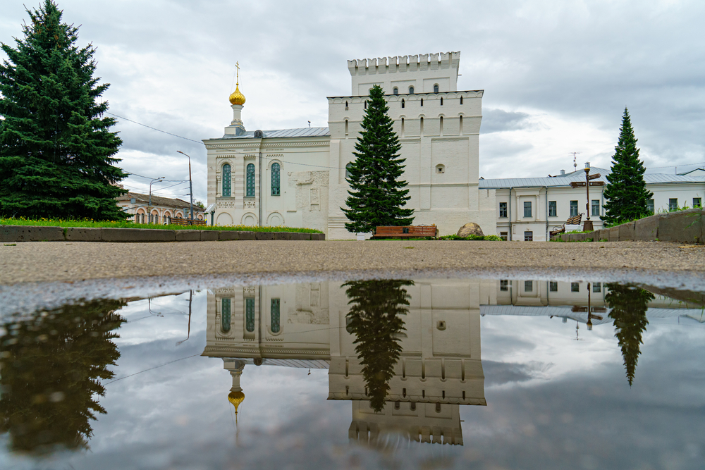 Знаменская башня