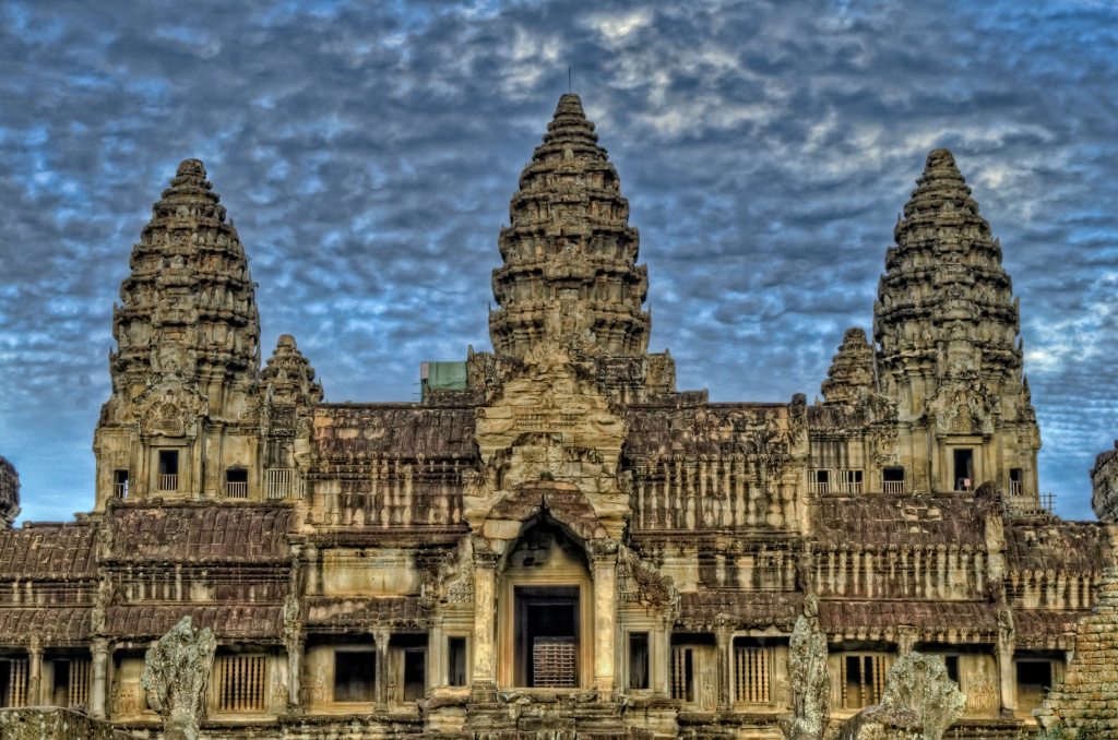 Ангкор-Ват - огромный индуистский храмовый комплекс в Камбодже