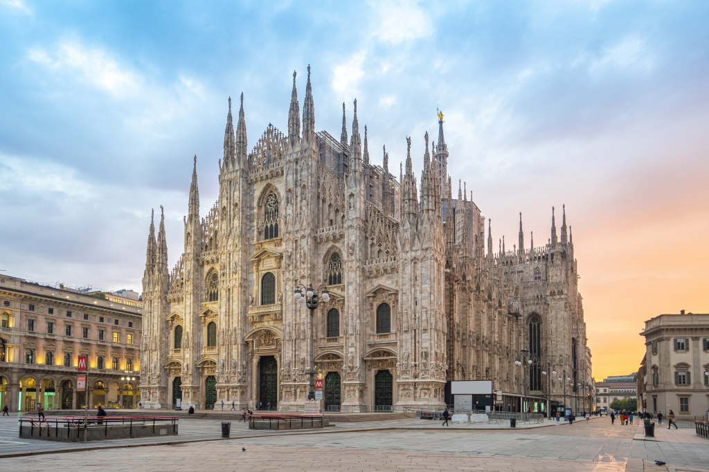 Величественная готика собора Дуомо в Милане