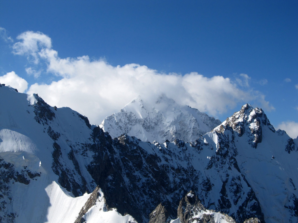 гора Духтау