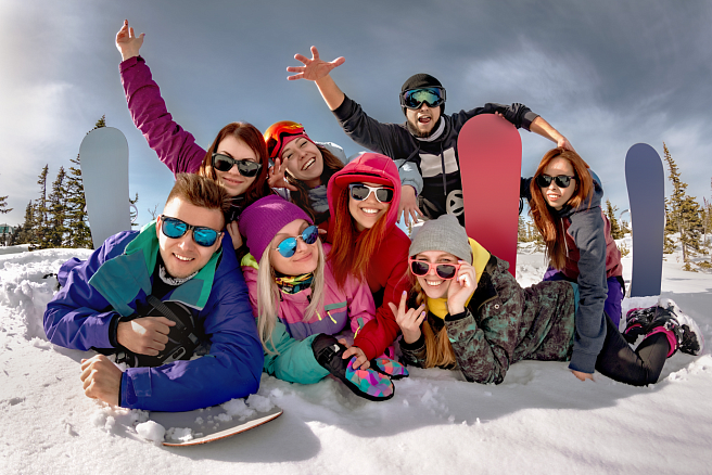 Спорт, музыка и развлечения: лучшие горнолыжные фестивали России 