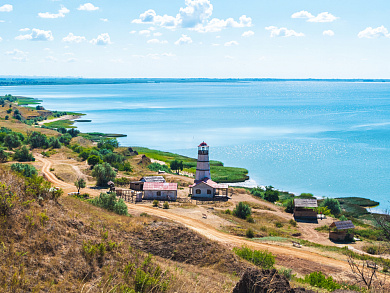 Черное или Азовское море? Где лучше отдыхать?